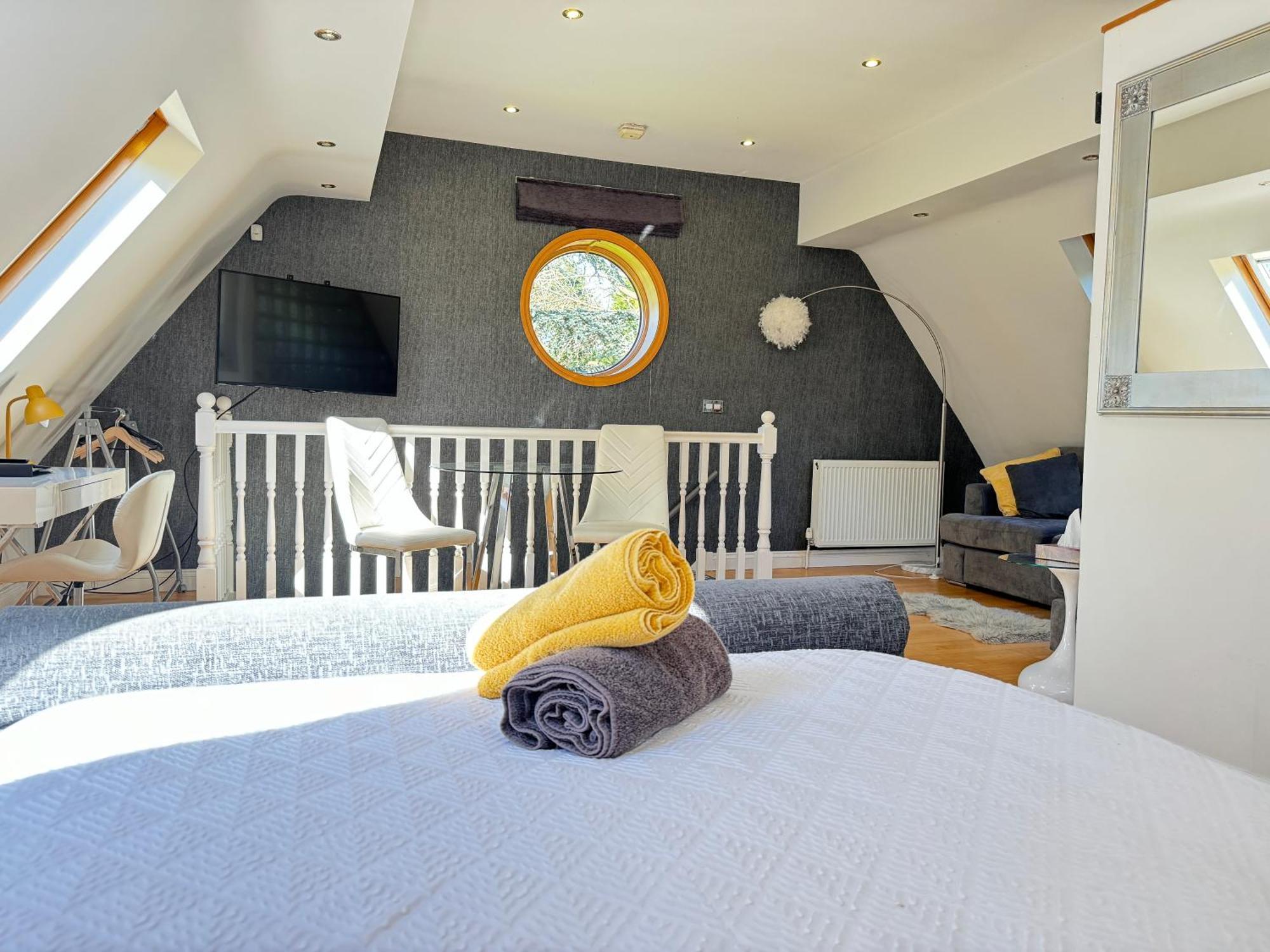Luxury, Private, Secure Self-Contained Coach House, Near Wythall And Close To The Nec Tanworth Esterno foto